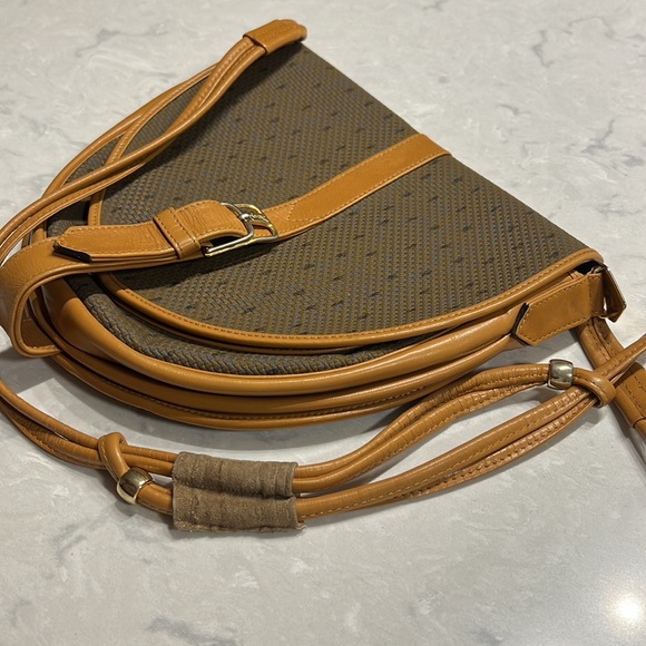 Vintage Authentic YSL Crossbody bag - Picture 11 of 11